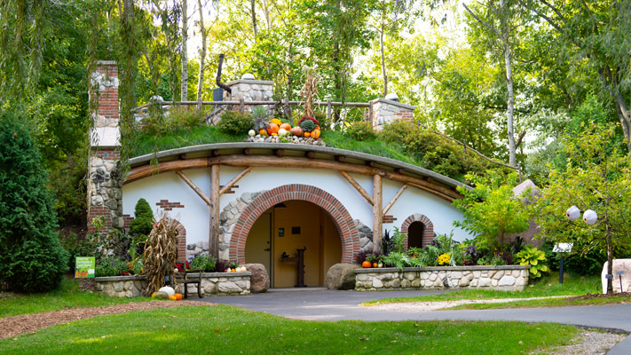 hobbit house restroom in hillside